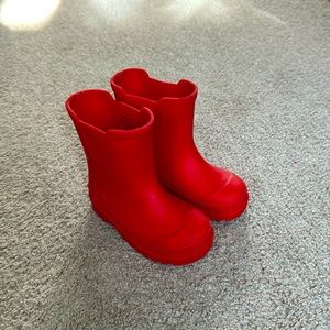 Rain boots baby girl size 23
